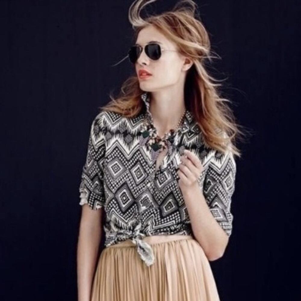 J.Crew 100% Linen Boy Shirt in Diamond Ikat Size 00 - Picture 2 of 5